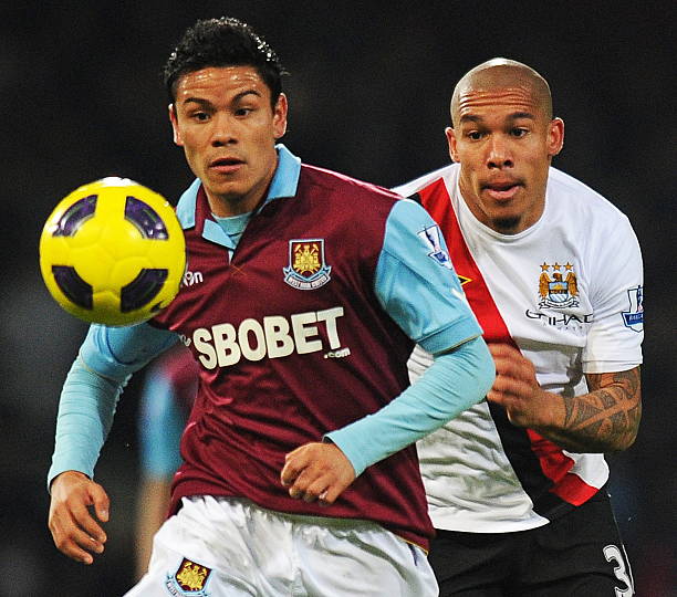 扣人心弦的 扣人心弦的