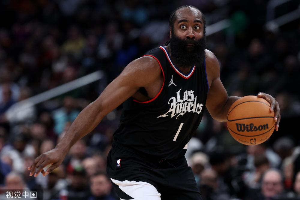 他用一个 他用一个