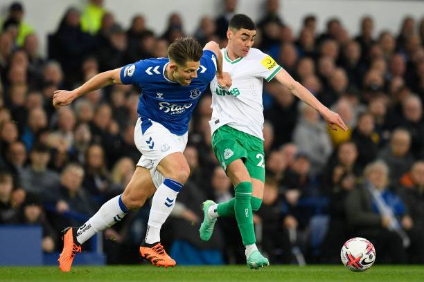 但更准确的 但更准确的